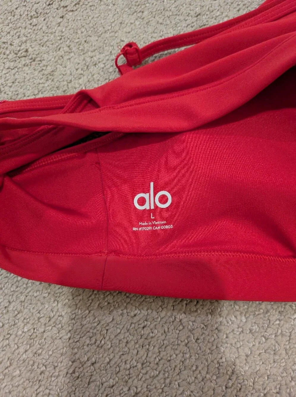 Alo Yoga Airlift Intrigue Bra